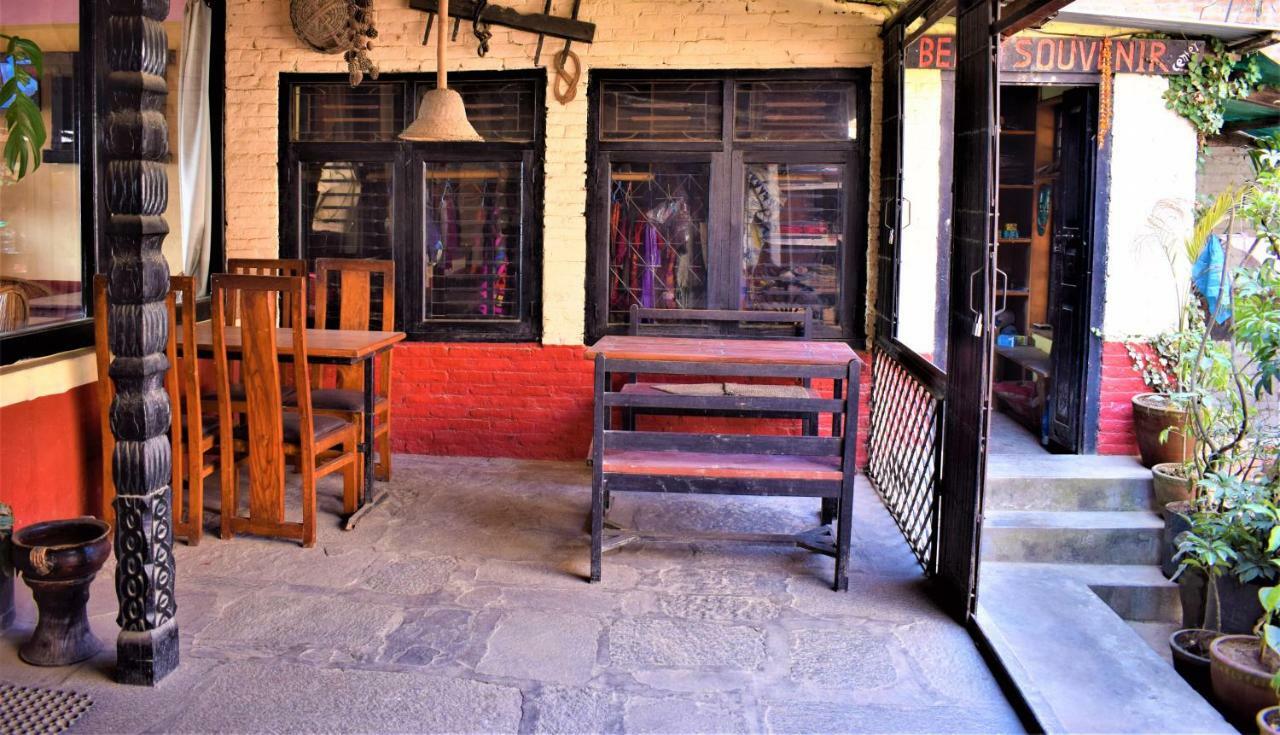 Berg House Cafe And Hotel 나가르코트 외부 사진