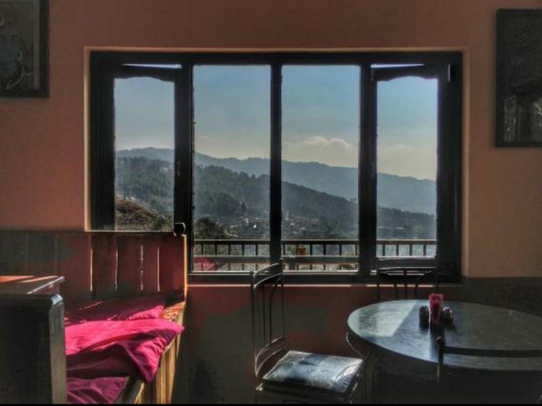 Berg House Cafe And Hotel 나가르코트 외부 사진